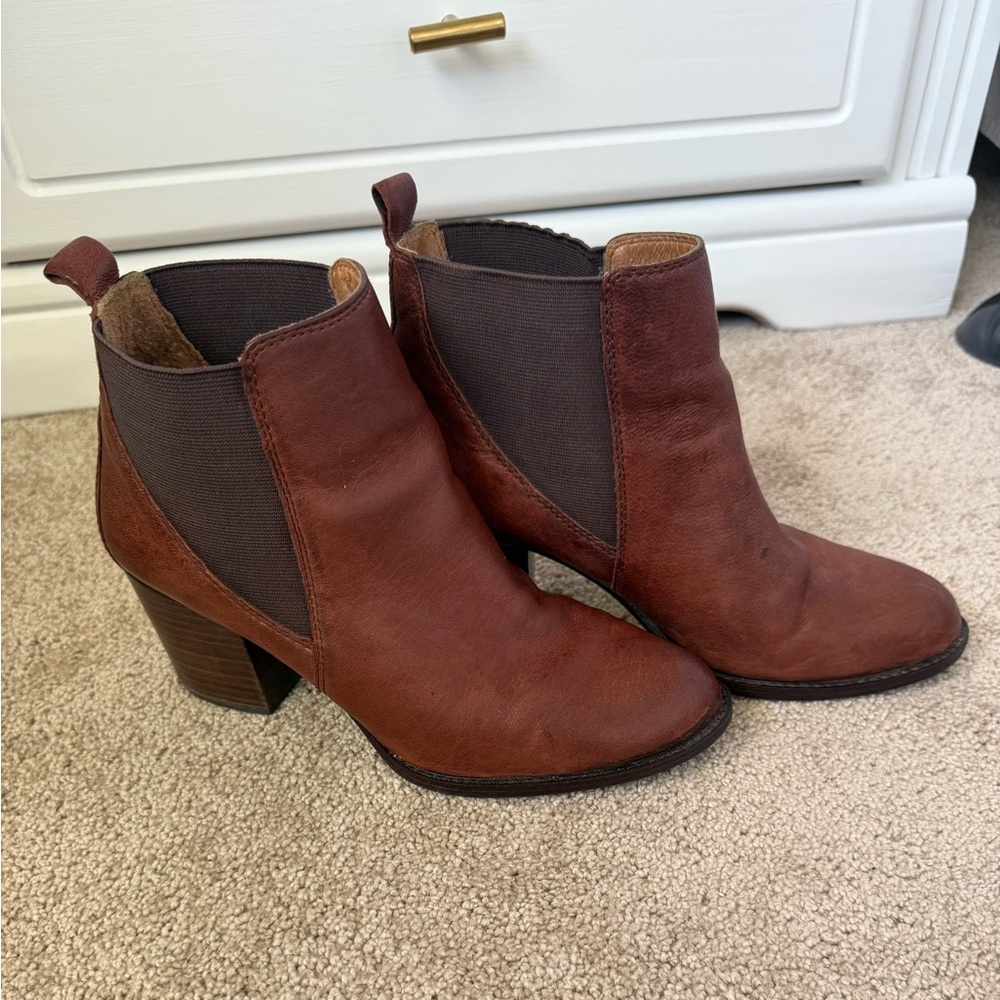 Sofft Brown Leather Ankle Boots